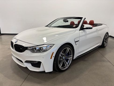 Used 2017 BMW M4 Convertible RWD image 15