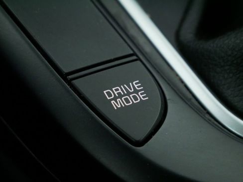 Certified 2020 Kia Soul S image 32