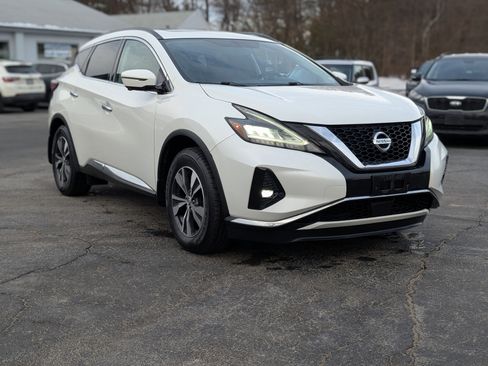 Used 2019 Nissan Murano SV w/ Premium Package image 13