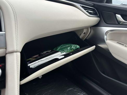 New 2026 Genesis G70 2.5T image 16