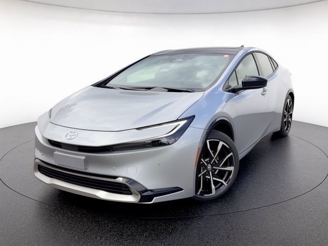 New 2027 Toyota Prius Plug-In Hybrid FWD image 1