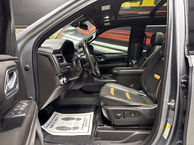 Used 2021 GMC Yukon AT4 w/ Technology Package AWD/4WD image 5