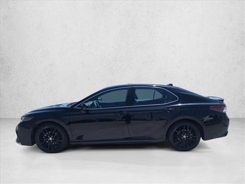 Used 2024 Toyota Camry XSE FWD image 7