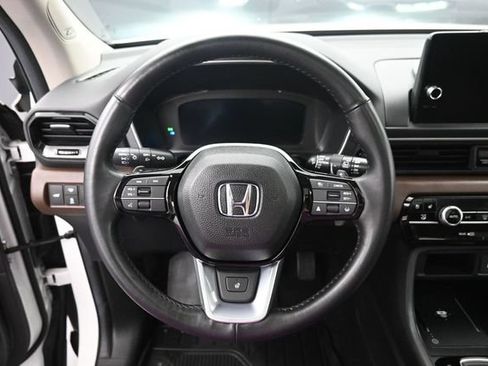 Certified 2025 Honda Pilot Elite image 22