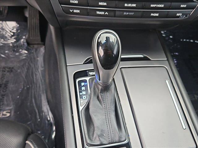 Used 2015 Hyundai Genesis 5.0 RWD image 12