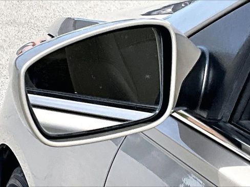 Used 2011 Hyundai Sonata GLS FWD image 12