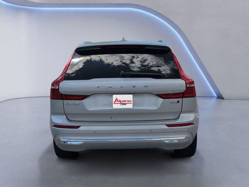 Used 2022 Volvo XC60 B5 Inscription w/ Advanced Package image 4