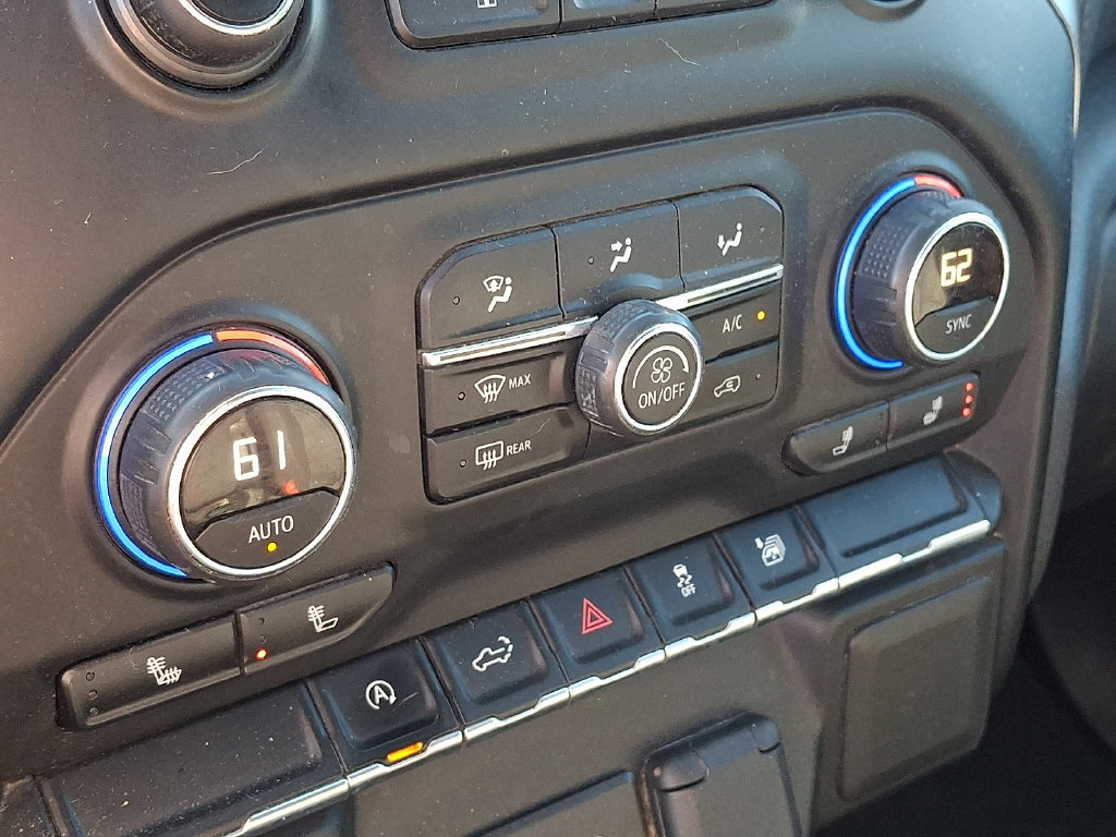 Used 2021 Chevrolet Silverado 1500 LT AWD/4WD image 15