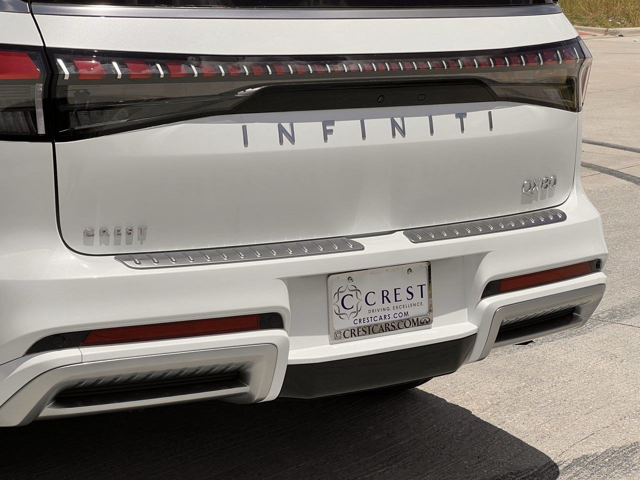 New 2027 INFINITI QX80 Luxe w/ Cargo Package RWD image 6
