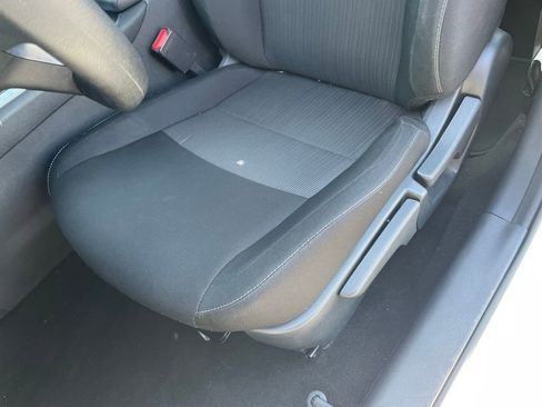 Used 2025 Nissan Sentra SV FWD image 23