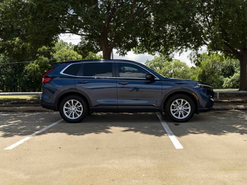 Used 2024 Honda CR-V EX-L image 10