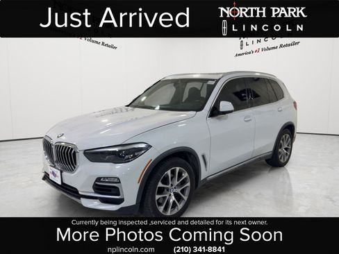 Used 2019 BMW X5 xDrive40i w/ Premium Package 2 AWD/4WD image 1