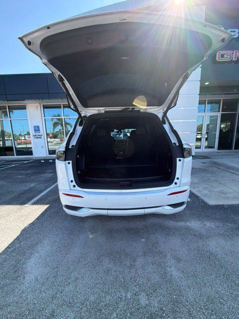 Used 2024 Buick Enclave Avenir w/ Trailering Package, 5000 lbs. FWD image 3