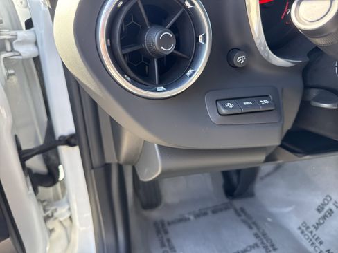 Used 2016 Chevrolet Camaro SS image 16