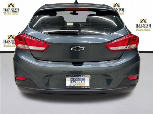 Used 2019 Chevrolet Cruze Premier FWD image 6