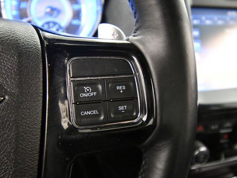 Used 2014 Chrysler 300 S image 21