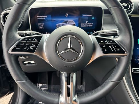 Certified 2025 Mercedes-Benz GLC 300 image 28