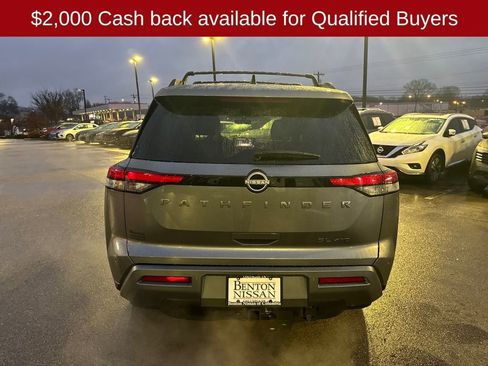 New 2026 Nissan Pathfinder SL image 7