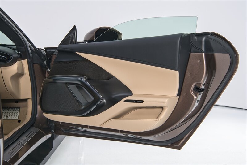 Used 2025 Ferrari 12Cilindri RWD image 28
