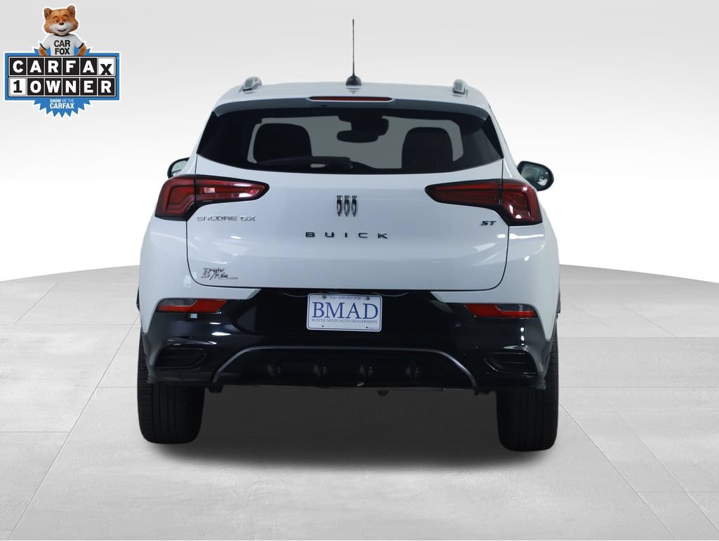 Used 2024 Buick Encore GX Sport Touring FWD image 11