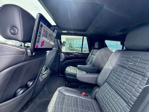 Certified 2023 Cadillac Escalade Sport Platinum w/ LPO, ONYX Package AWD/4WD image 2