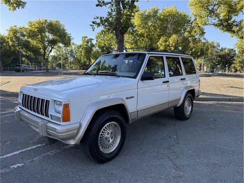 Used 1995 Jeep Cherokee Country AWD/4WD image 3