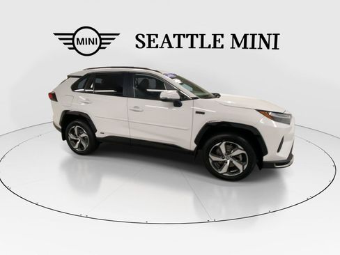 Used 2023 Toyota RAV4 SE w/ Weather & Moonroof Package AWD/4WD image 13