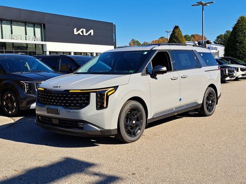 New 2026 Kia Carnival SX Prestige image 1