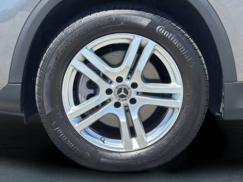 Certified 2023 Mercedes-Benz GLA 250 4MATIC image 34
