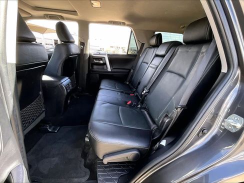 Used 2022 Toyota 4Runner Limited image 19
