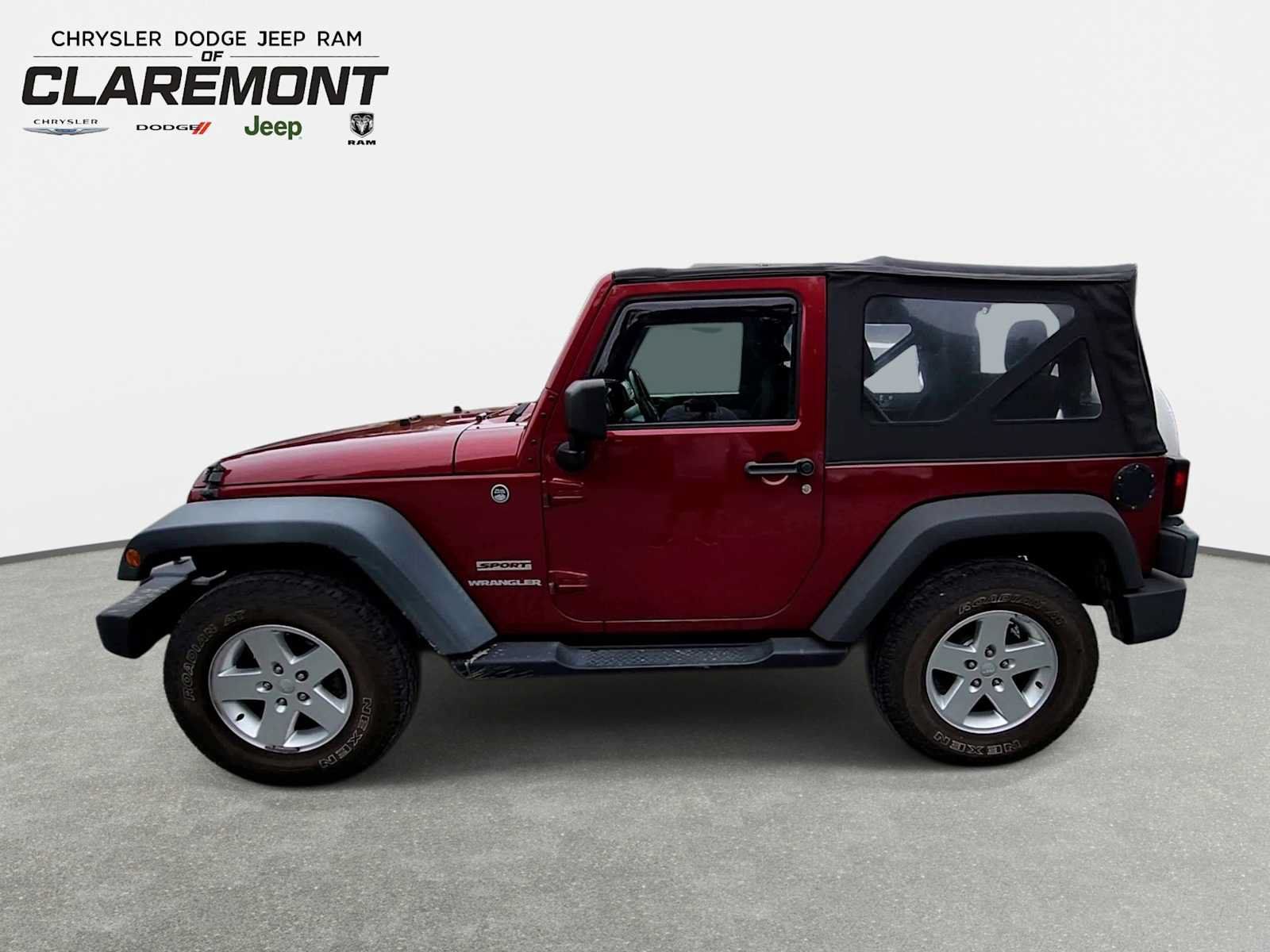 Used 2011 Jeep Wrangler Sport AWD/4WD image 5