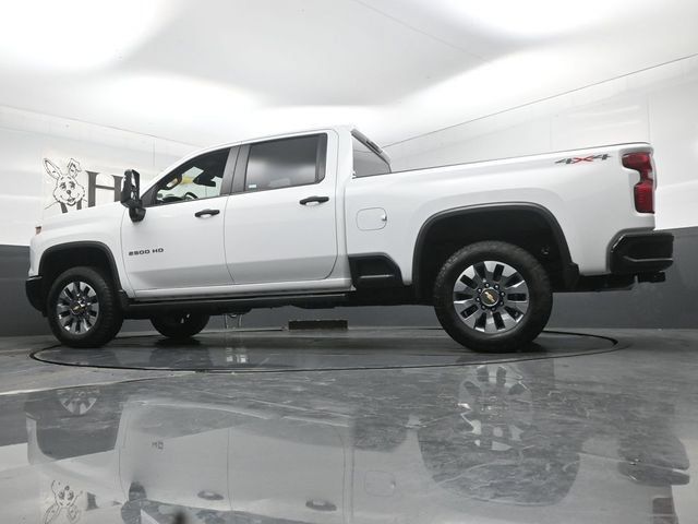 Used 2025 Chevrolet Silverado 2500 Custom w/ Custom Convenience Package AWD/4WD image 55