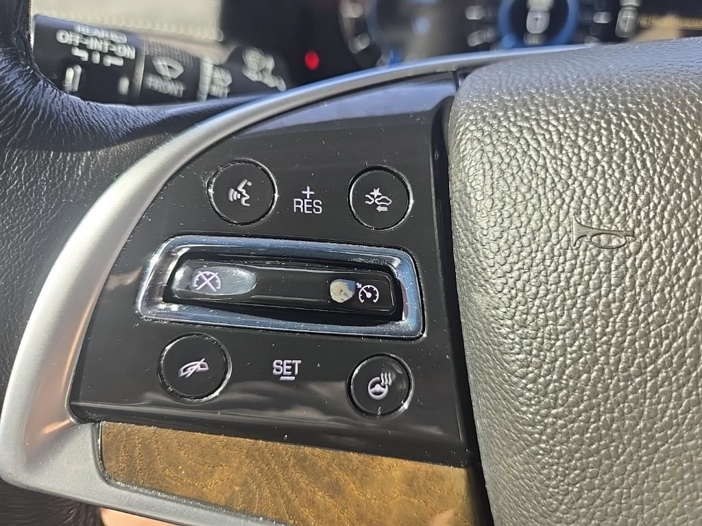 Used 2019 Cadillac Escalade Premium Luxury AWD/4WD image 14