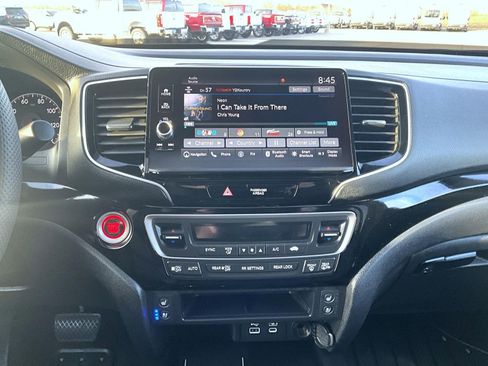 Used 2025 Honda Ridgeline Black Edition image 14
