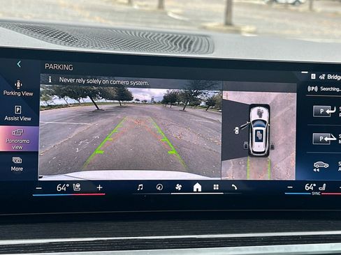 Used 2025 BMW X5 xDrive40i w/ M Sport Package image 26