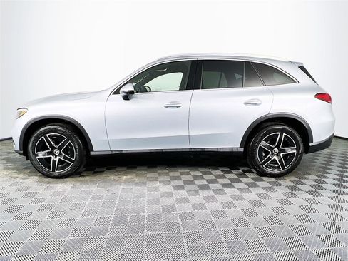 New 2026 Mercedes-Benz GLC 300 4MATIC image 3