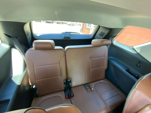 Used 2021 Chevrolet Traverse High Country w/ LPO, Floor Liner Package AWD/4WD image 35