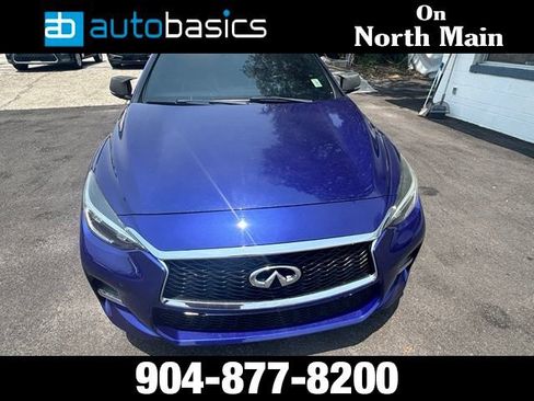 Used 2017 INFINITI QX30 Sport w/ Sport Leather Package FWD image 8