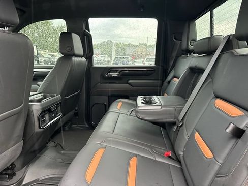 Used 2024 GMC Sierra 2500 AT4 w/ AT4 Preferred Package AWD/4WD image 18