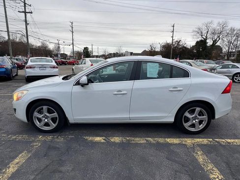 Used 2012 Volvo S60 T5 w/ Multimedia Pkg image 9