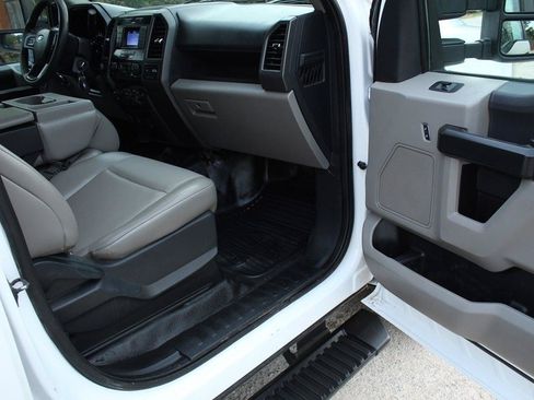 Used 2022 Ford F250 XL w/ Power Equipment Group AWD/4WD image 20