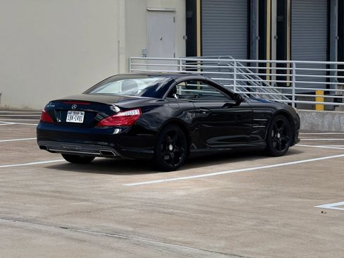 Used 2013 Mercedes-Benz SL 550 image 7