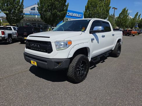 Used 2017 Toyota Tundra Platinum AWD/4WD image 1