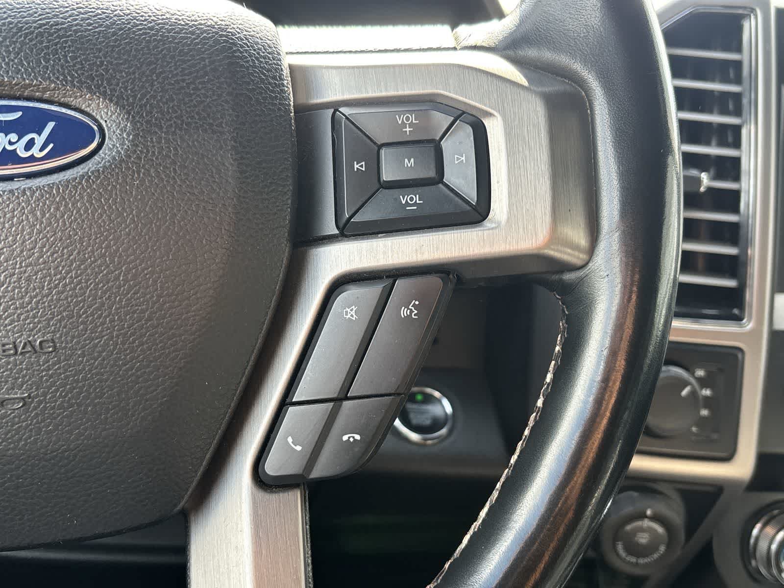Used 2019 Ford F150 Platinum w/ Equipment Group 701A Luxury AWD/4WD image 11