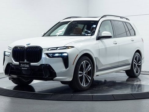 Used 2023 BMW X7 xDrive40i w/ M Sport Package image 6