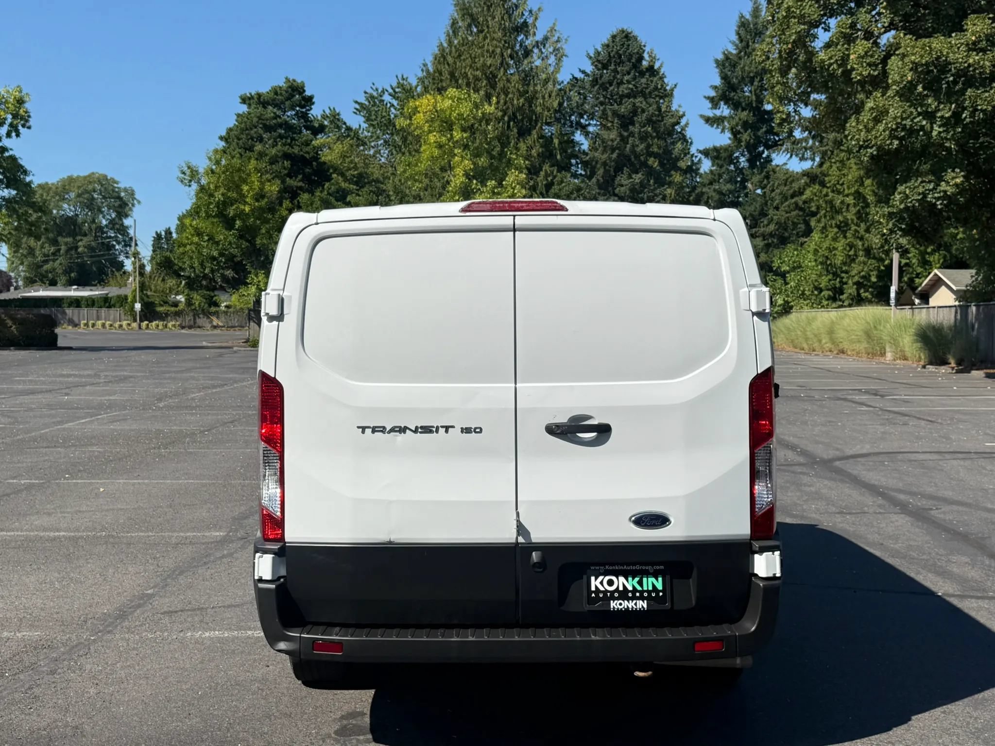 Used 2020 Ford Transit 150 Low Roof RWD image 5