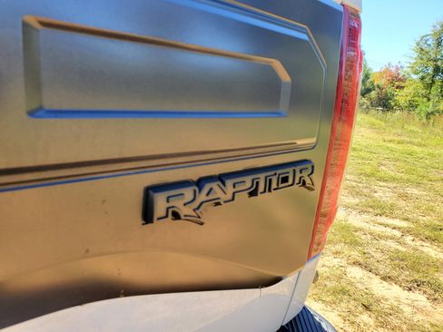 Used 2018 Ford F150 Raptor w/ Equipment Group 801A Mid image 13