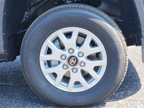 New 2025 Toyota Tacoma SR5 image 7