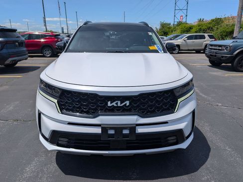 Used 2022 Kia Sorento SX AWD/4WD image 2