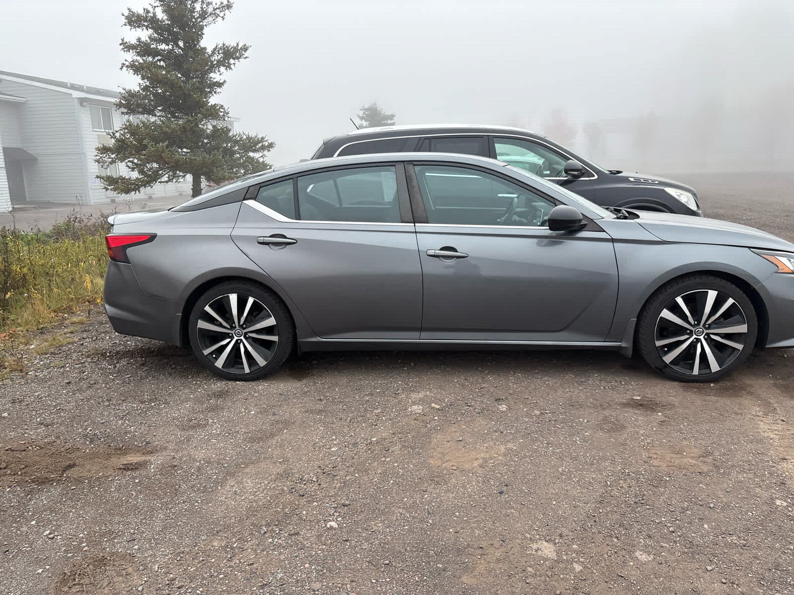 Used 2020 Nissan Altima 2.5 SR FWD image 6